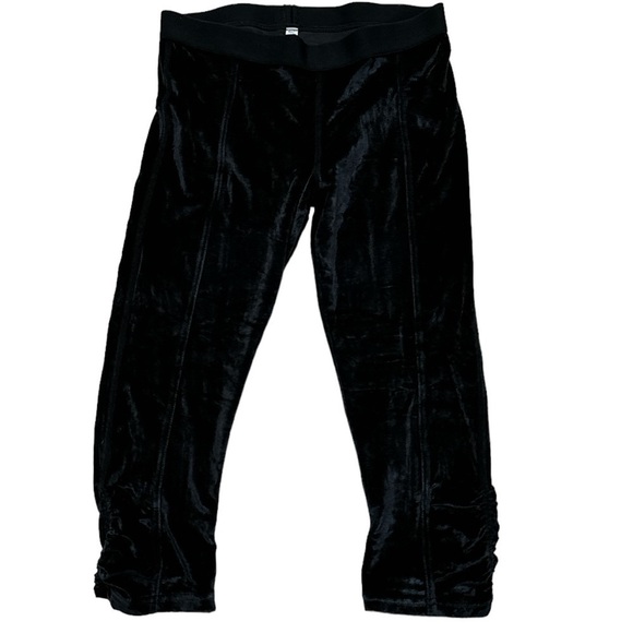 Free People Movement Black Velvet Cropped Leggings Elastic Waistband Shirred Hem - Picture 1 of 7